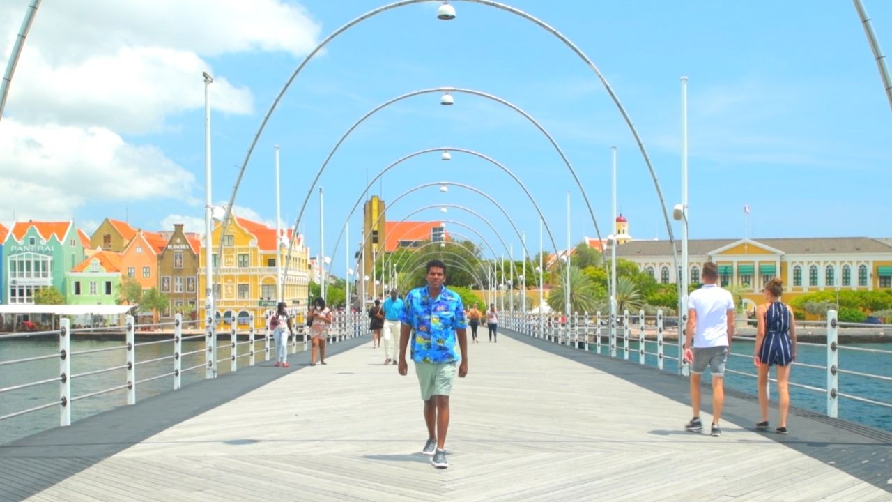 walk curacao